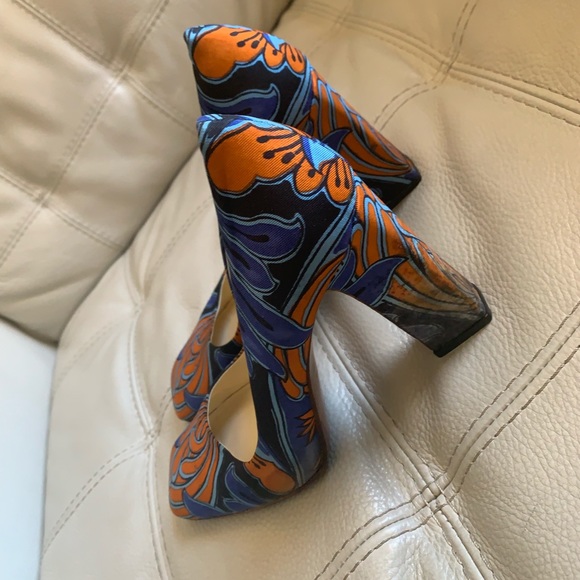 Prada Block Heel Square Toe Pumps - Picture 3 of 5